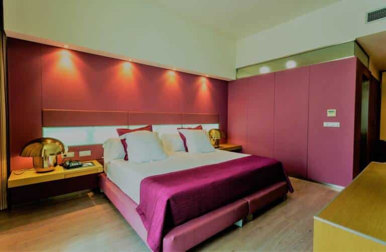 Deluxe Room 2