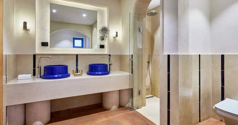 Sheraton_Miramar_Resort_El_Gouna_Bathroom_3-1