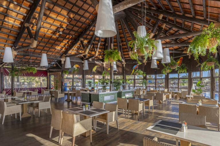 13 Restaurant Tuca -Tex Mex