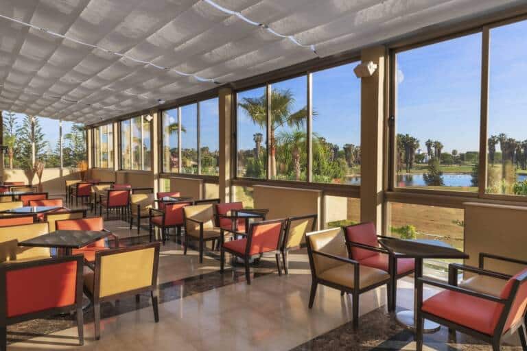 27 - Lobby Bar 1