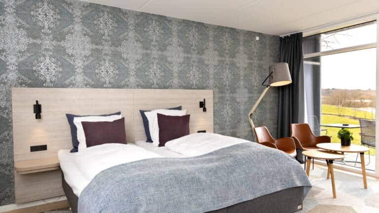 Standard double bedrooms-1920x1080