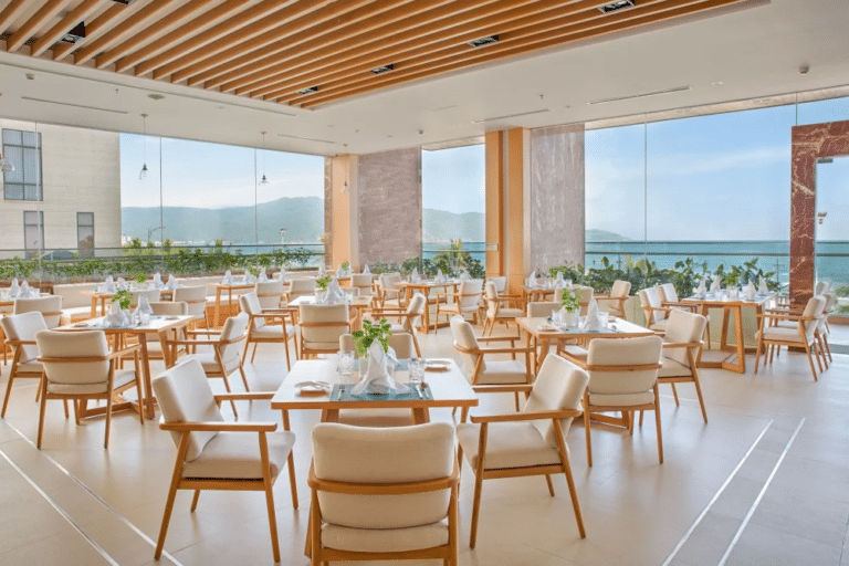 8_dining